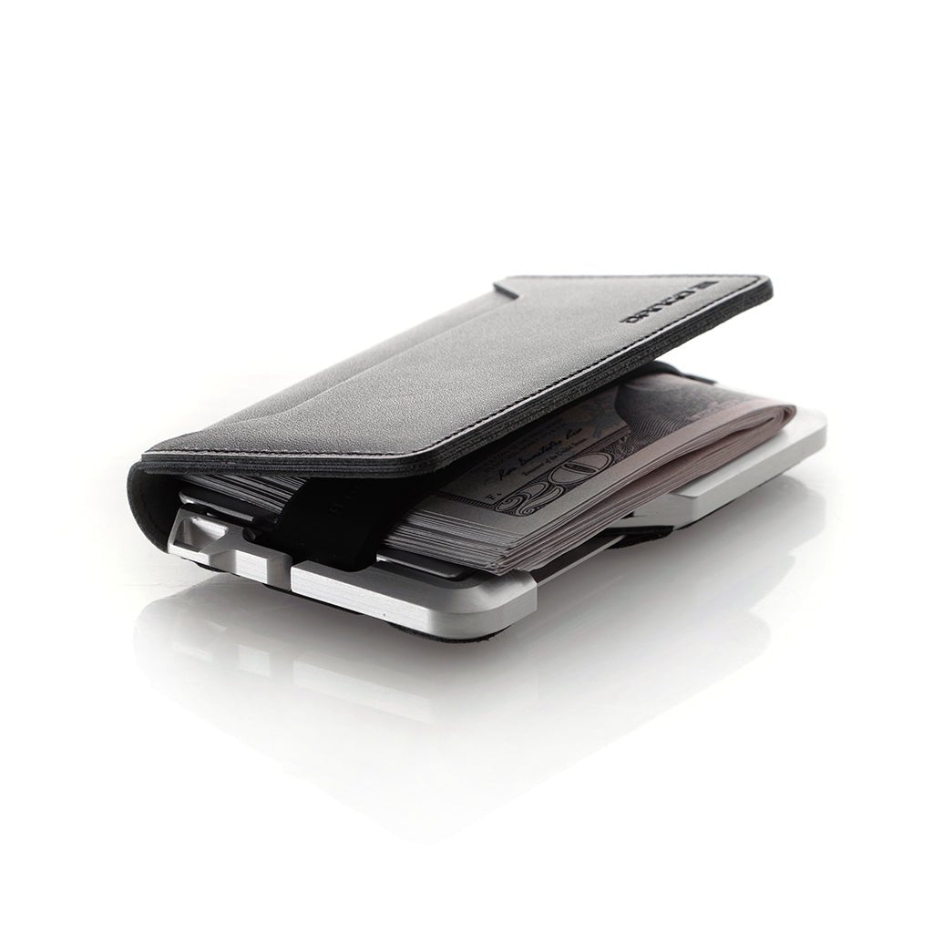 DANGO D01 DAPPER™ BIFOLD WALLET - Angler's Pro Tackle & Outdoors