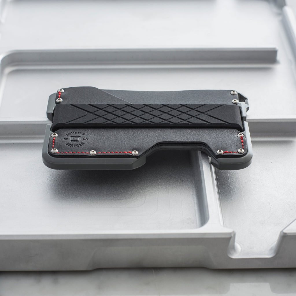 DANGO D01 R - SPEC™ WALLET - Angler's Pro Tackle & Outdoors