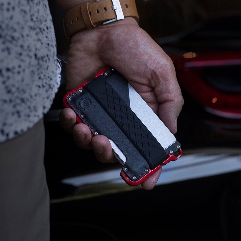 DANGO D01 R - SPEC™ WALLET - Angler's Pro Tackle & Outdoors