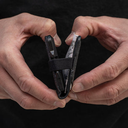 DANGO D03 DAPPER™ BIFOLD WALLET - Angler's Pro Tackle & Outdoors