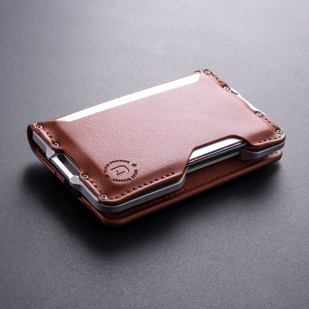 DANGO D03 DAPPER™ BIFOLD WALLET - Angler's Pro Tackle & Outdoors