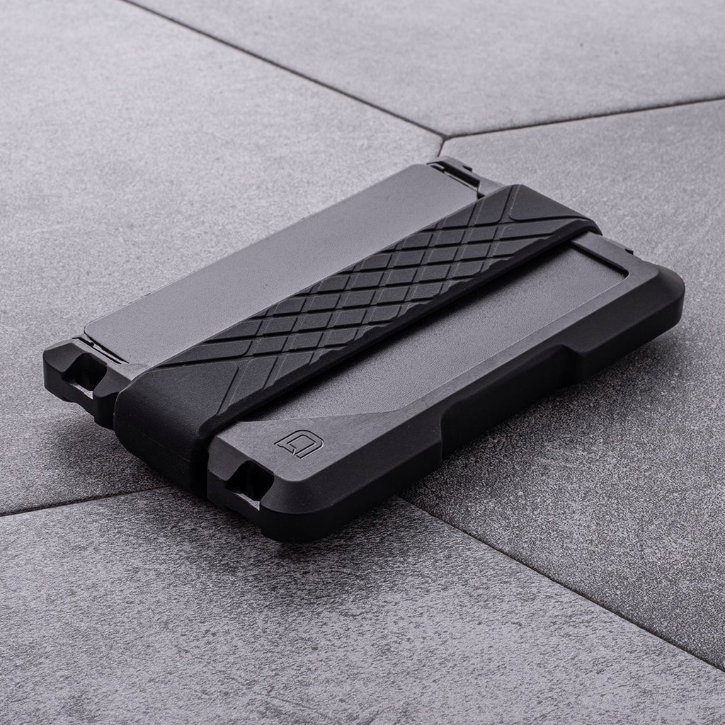 DANGO D03 LITE DAPPER RAIL WALLET - Angler's Pro Tackle & Outdoors