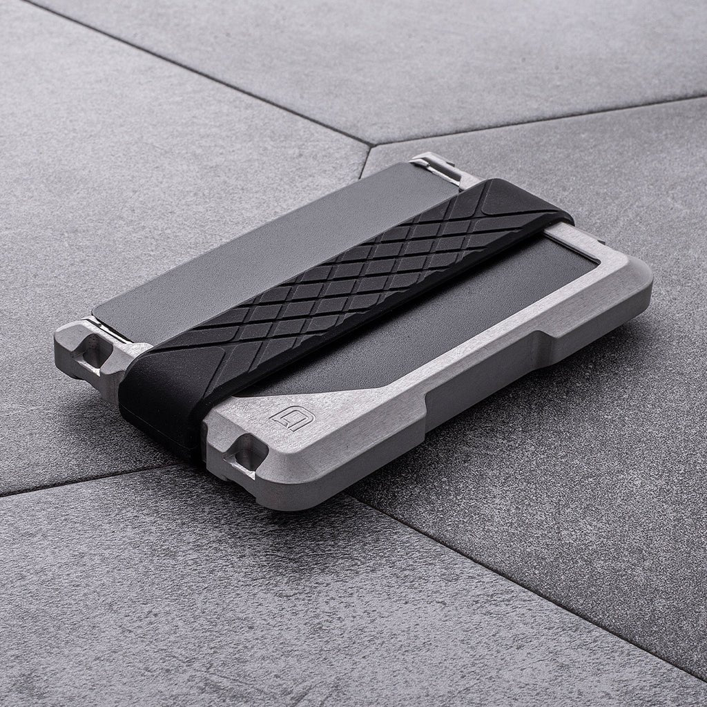 DANGO D03 LITE DAPPER RAIL WALLET - Angler's Pro Tackle & Outdoors