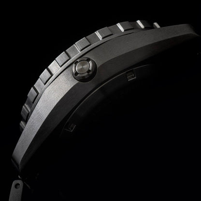 DANGO DV - 02 - AUTOMATIC DIVE WATCH WITH METAL BRACELET - Angler's Pro Tackle & Outdoors