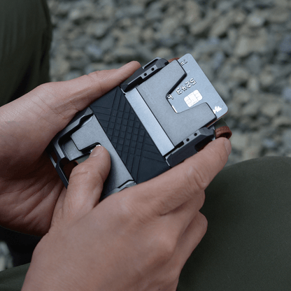 DANGO M1 MAVERICK™ BIFOLD WALLET - 4 POCKET BIFOLD LEATHER - Angler's Pro Tackle & Outdoors