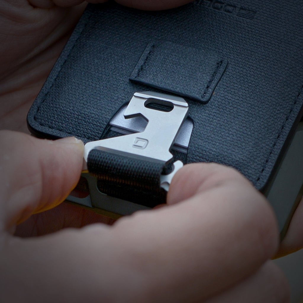 DANGO M1 MAVERICK™ BIFOLD WALLET - SPEC - OPS - 4 POCKET DTEX - Angler's Pro Tackle & Outdoors