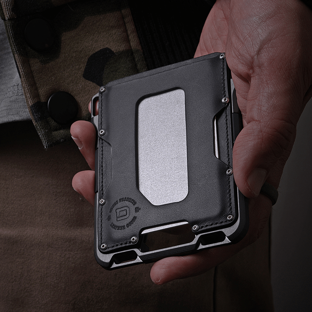 DANGO M1 MAVERICK™ WALLET - SINGLE POCKET LEATHER - Angler's Pro Tackle & Outdoors