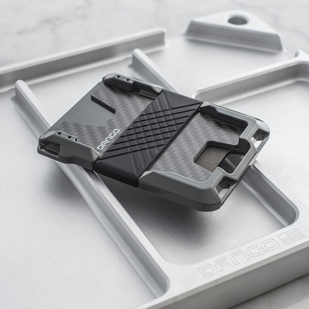 DANGO M1 R - SPEC™ WALLET - Angler's Pro Tackle & Outdoors