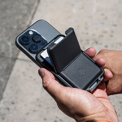 DANGO MAGSAFE WALLET - Angler's Pro Tackle & Outdoors