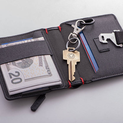 DANGO P01 PIONEER™ TRAVEL WALLET - Angler's Pro Tackle & Outdoors