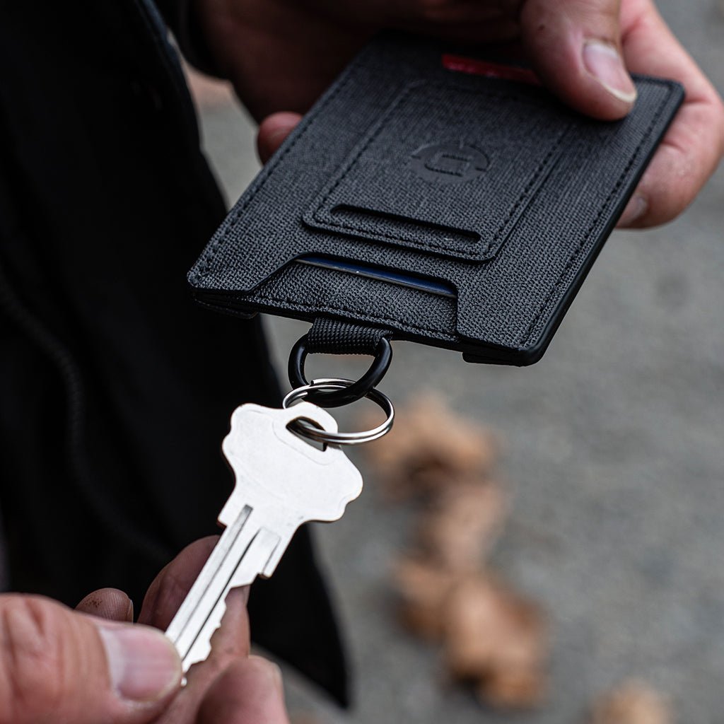 DANGO S1 STEALTH™ WALLET - Angler's Pro Tackle & Outdoors