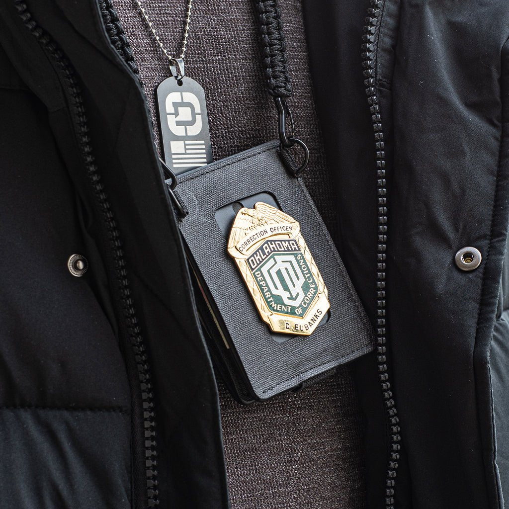 DANGO S2 STEALTH™ BIFOLD WALLET - Angler's Pro Tackle & Outdoors