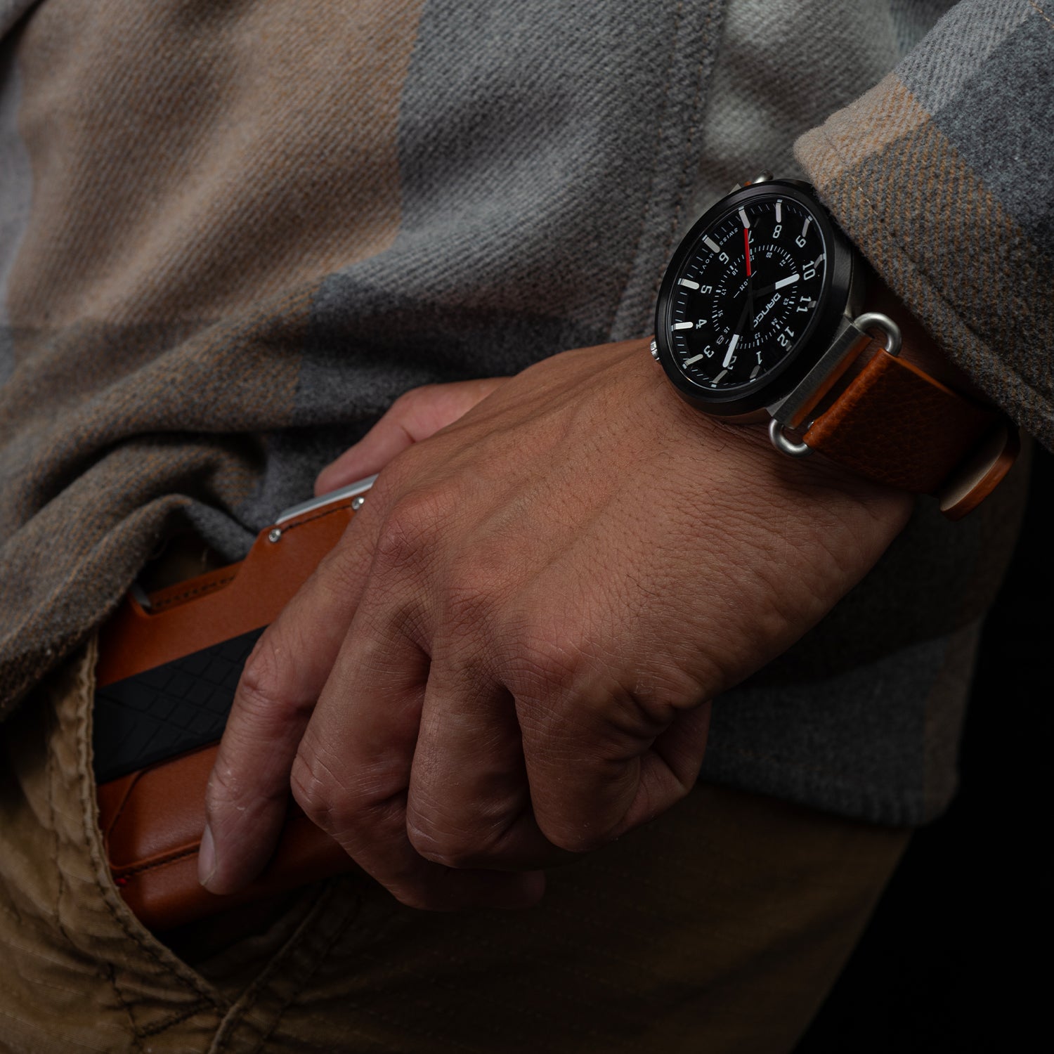 DANGO TK - 01 - TREK WATCH WITH ITALIAN LEATHER STRAP - WHISKEY BROWN - Angler's Pro Tackle & Outdoors