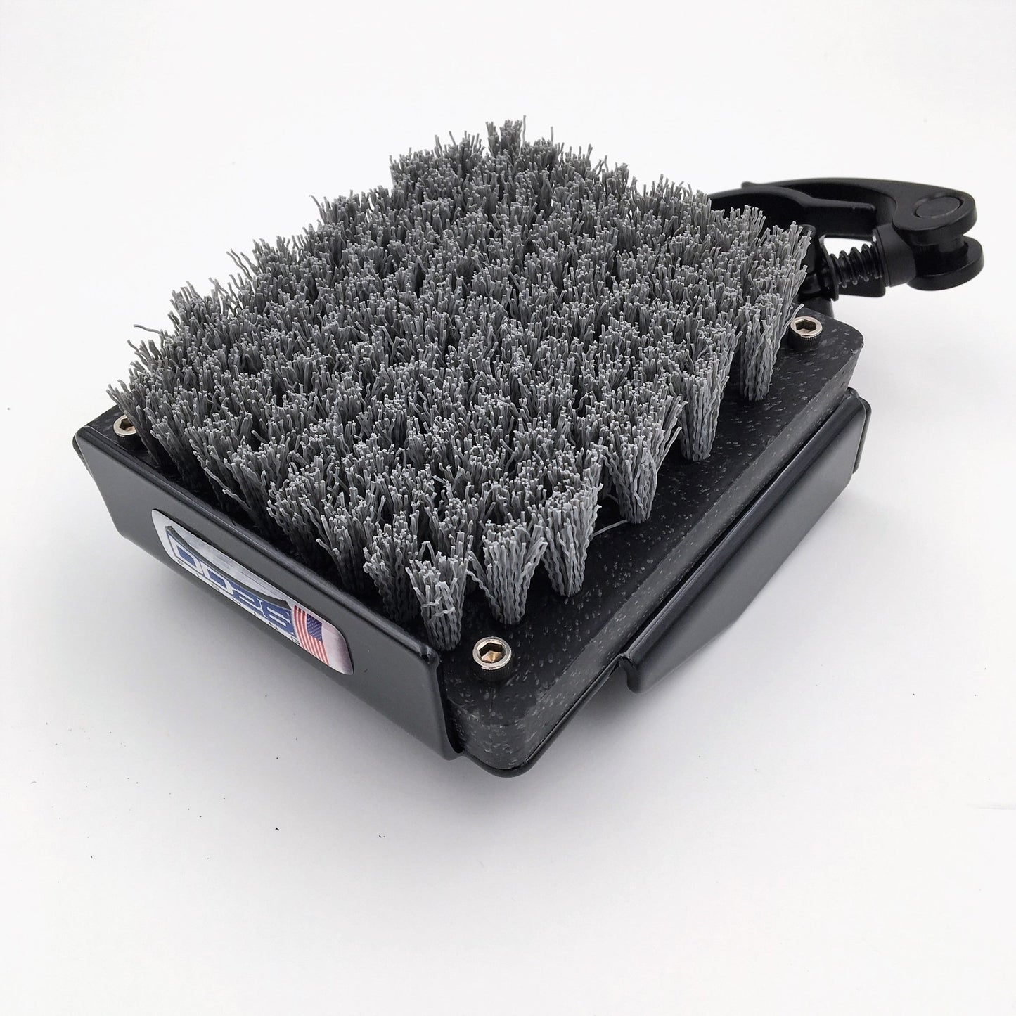 DD26 Fishing Mean Clean Kick Brush - Angler's Pro Tackle & Outdoors