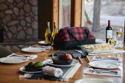 Picnic Time Potluck Casserole Tote