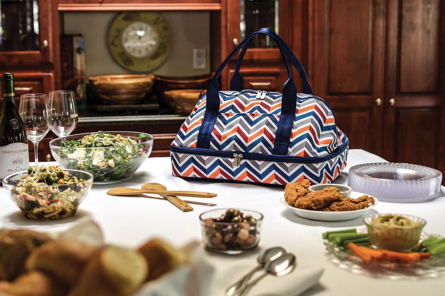 Picnic Time Potluck Casserole Tote
