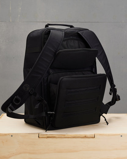 KNKG CONQUER Backpack