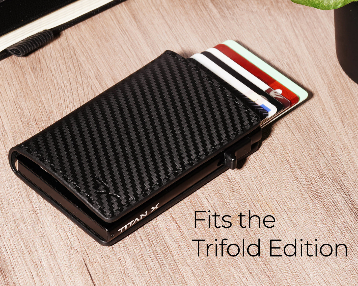 TITAN X Finder Card I Wallet Tracker I iOS