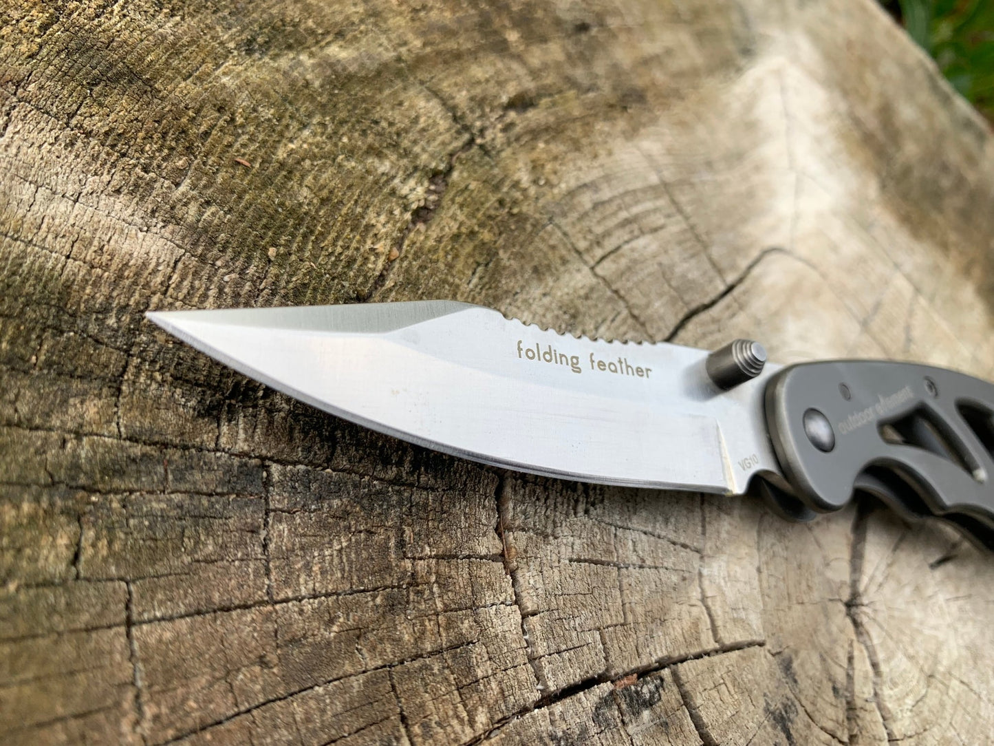 Folding Feather EDC Pocketknife - Angler's Pro Tackle & Outdoors