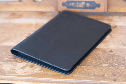 Twisted Arrow Goods Sylvester Padfolio
