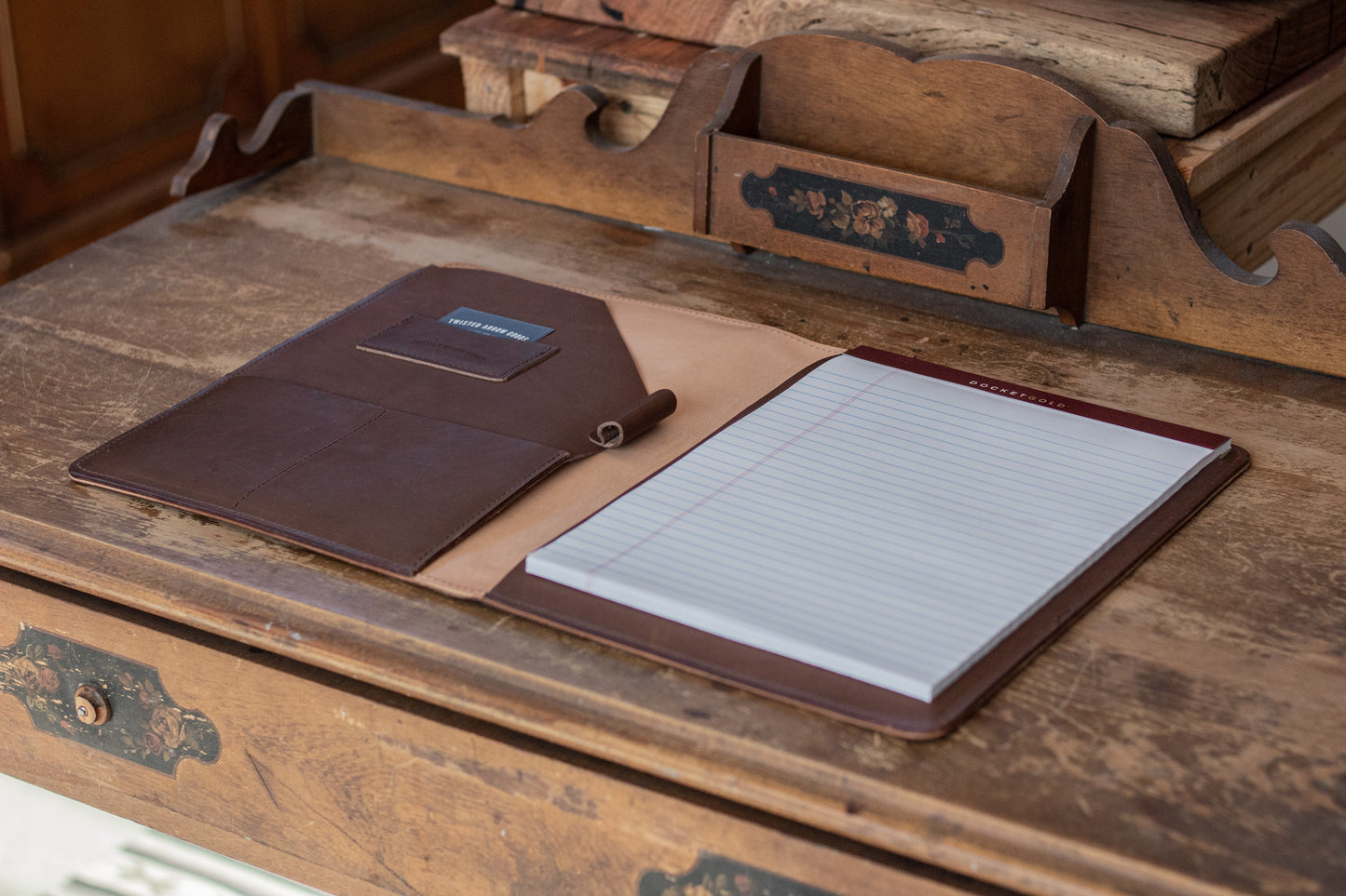 Twisted Arrow Goods Sylvester Padfolio