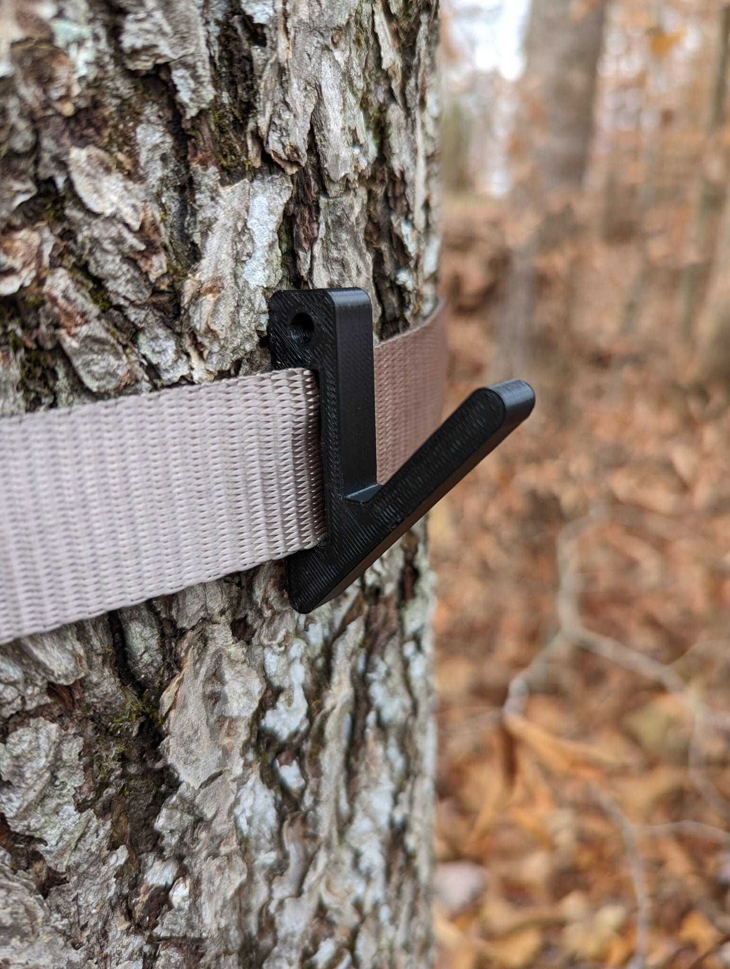 3D Hunting Solutions Angled Gear Hook for Saddle Hunting