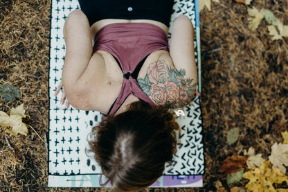 Yune Yoga Towel Jagger