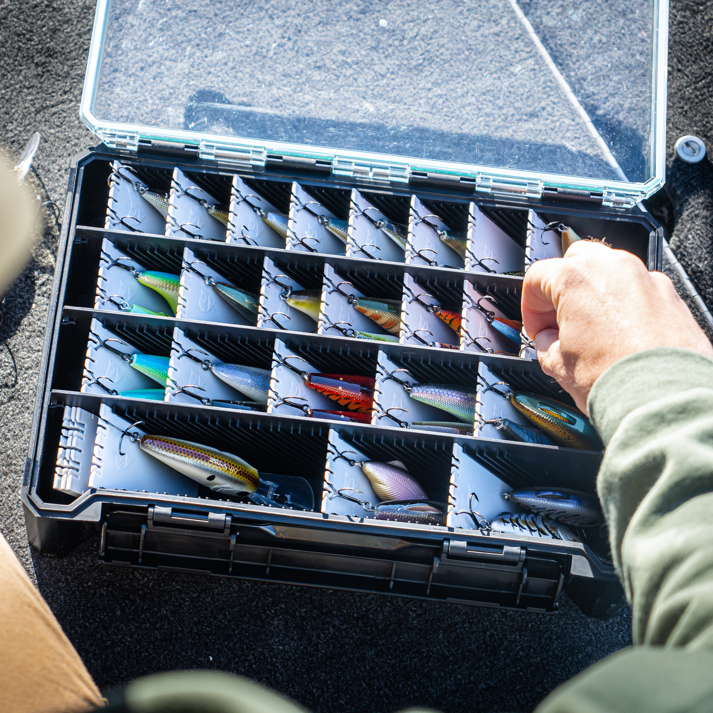Evolution Outdoor BallistiX HANGR 3.7D Tackle Tray
