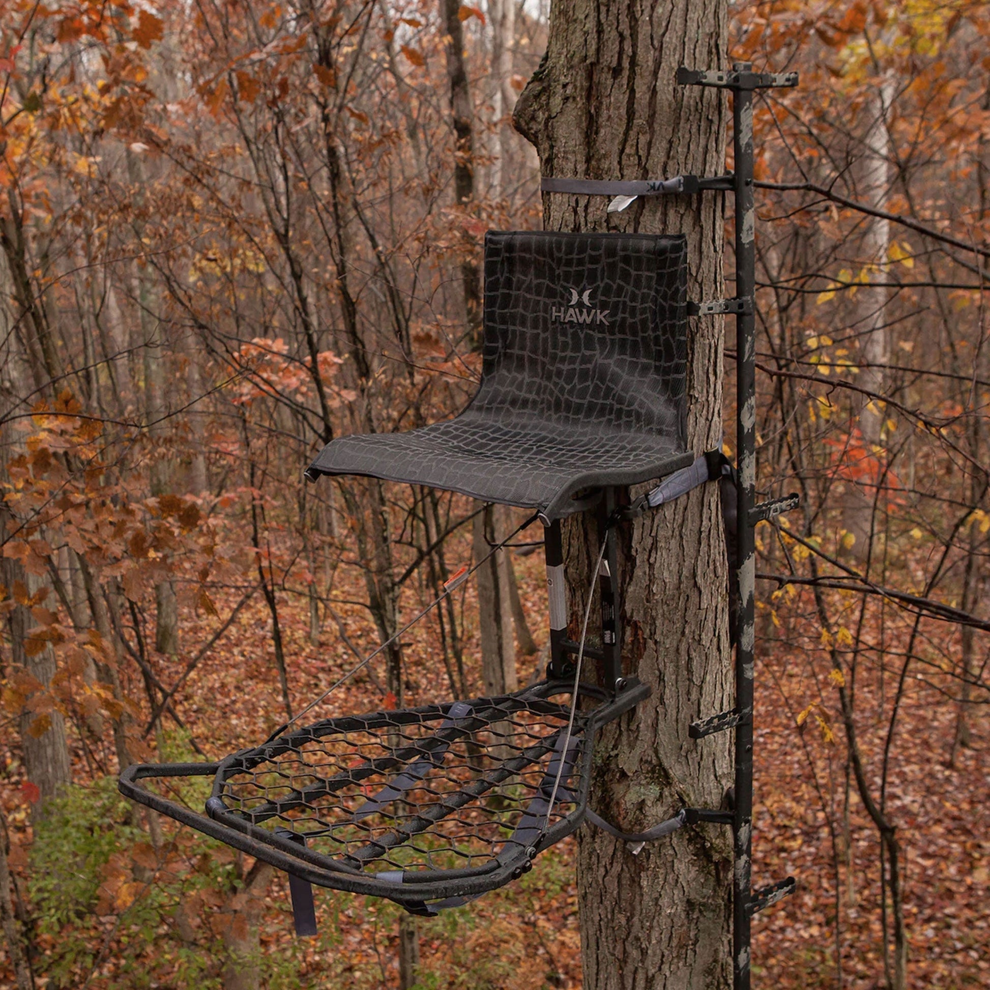 Hawk Kickback LVL Hang On Tree Stand with Footrest & Set of 3 Climbing Sticks - Angler's Pro Tackle & Outdoors