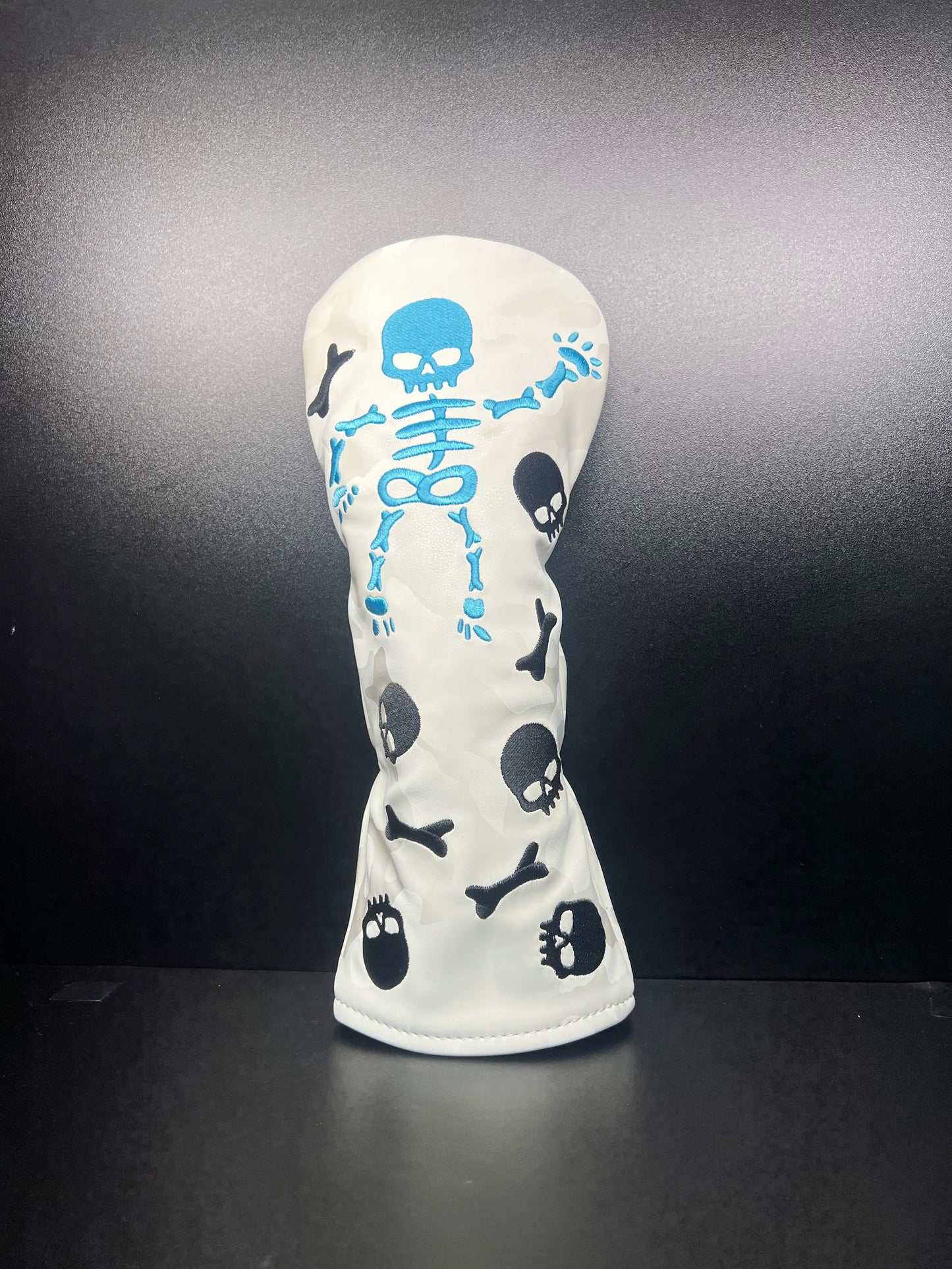 ParWestGolf Dancing Skeleton Headcover
