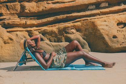 Picnic Time Beachcomber Portable Beach Chair & Tote