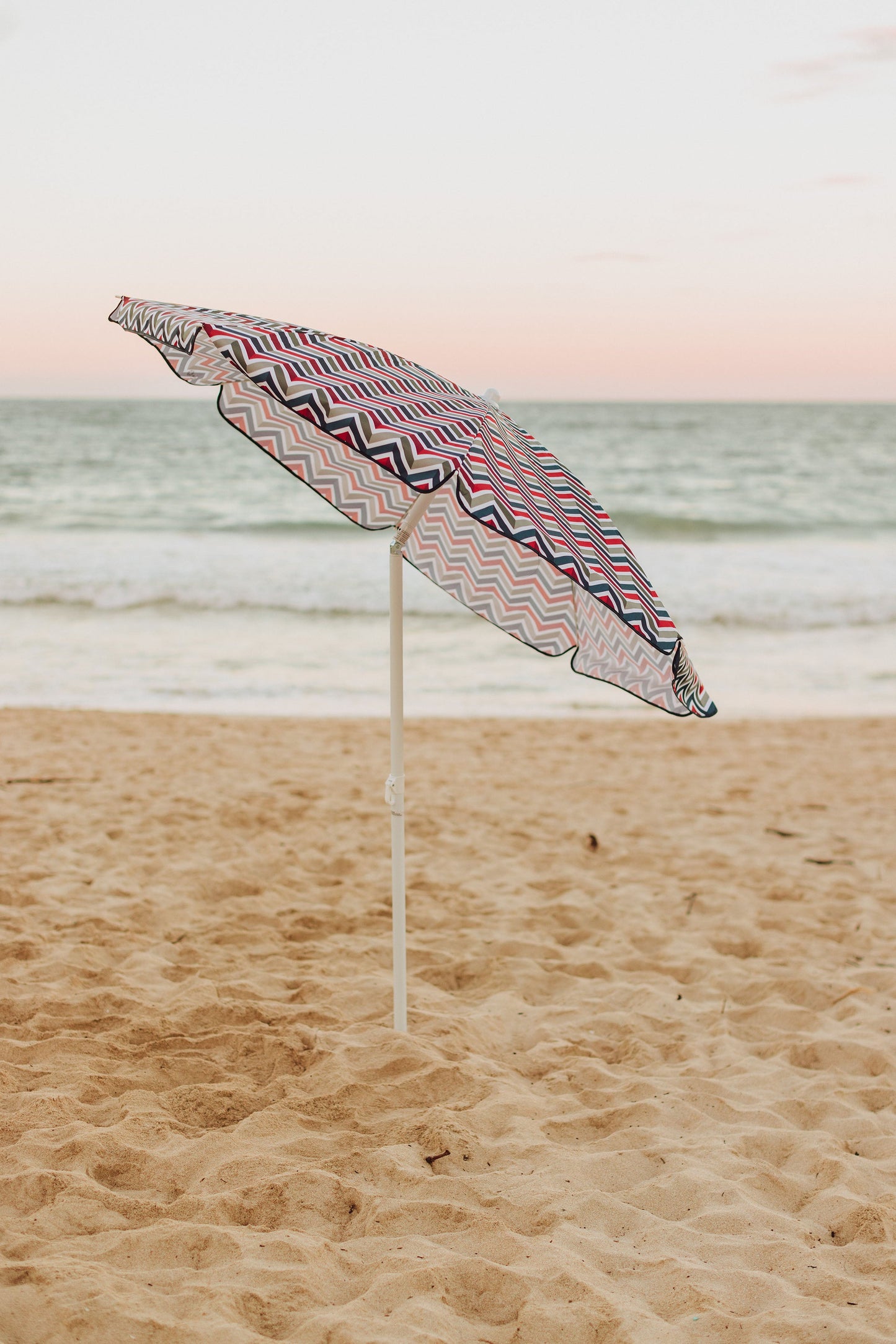 Picnic Time 5.5 Ft. Portable Beach Umbrella