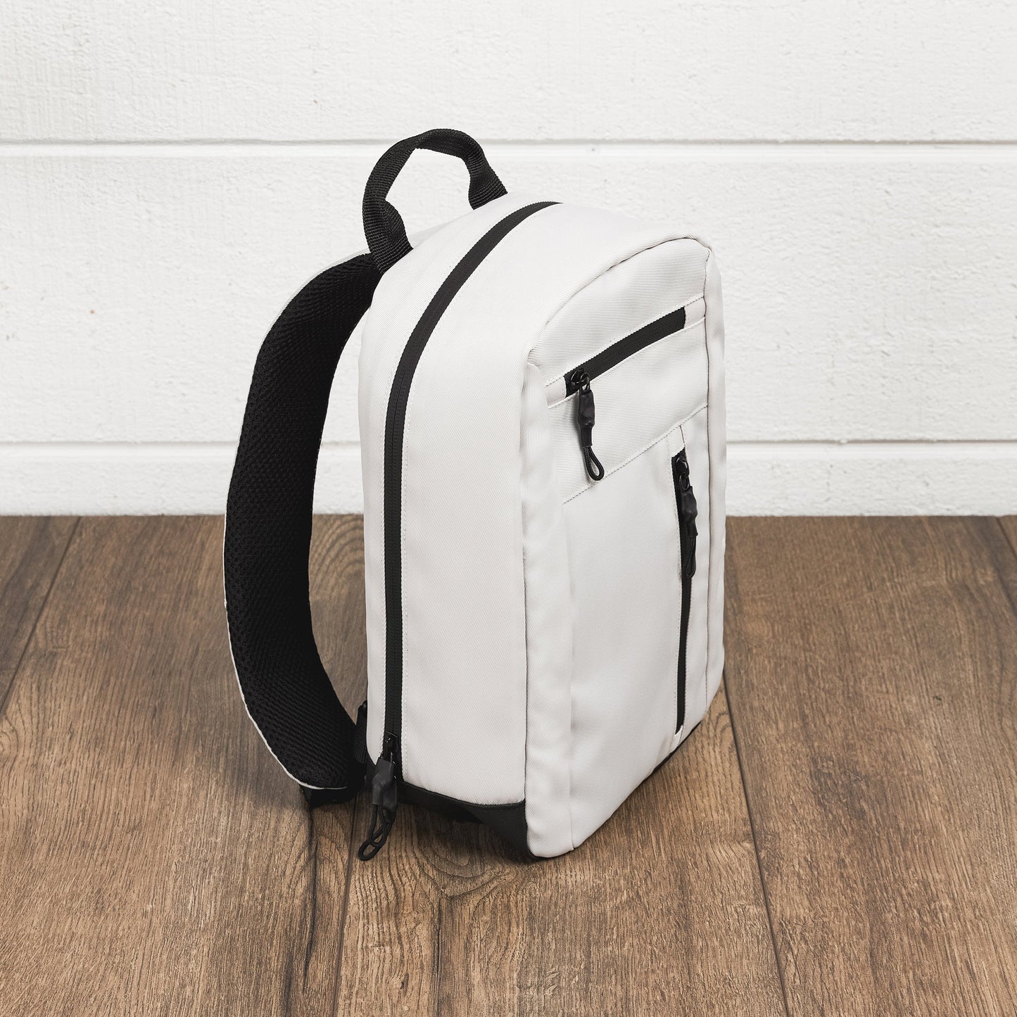 Picnic Time Tarana Insulated Sling Bag