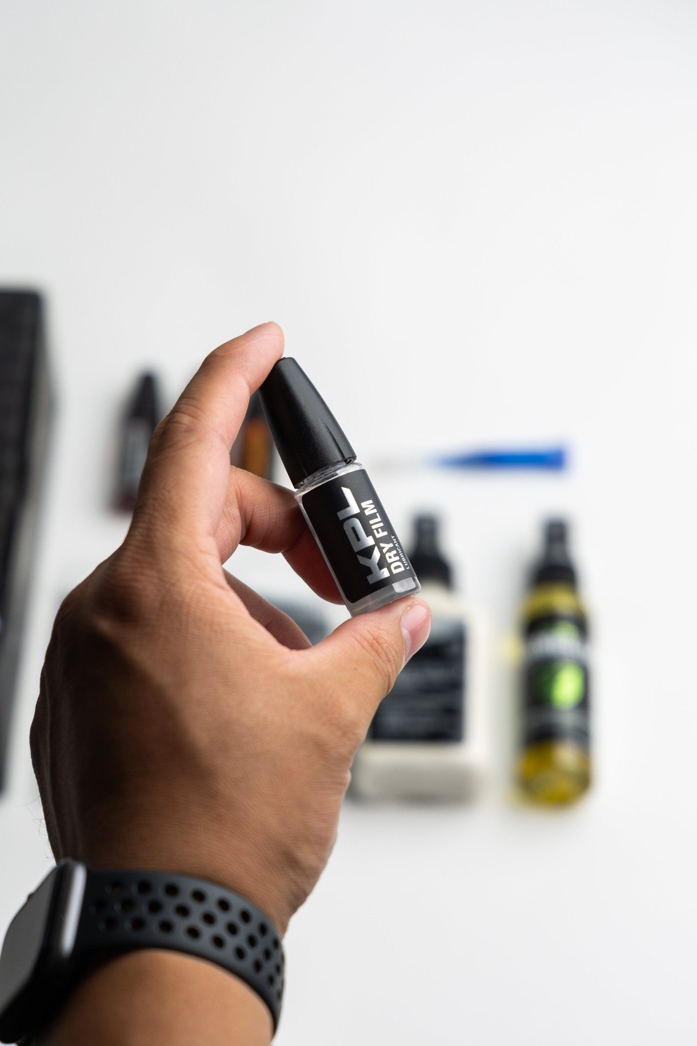 Knife Pivot Lube Dry Film™ - Angler's Pro Tackle & Outdoors