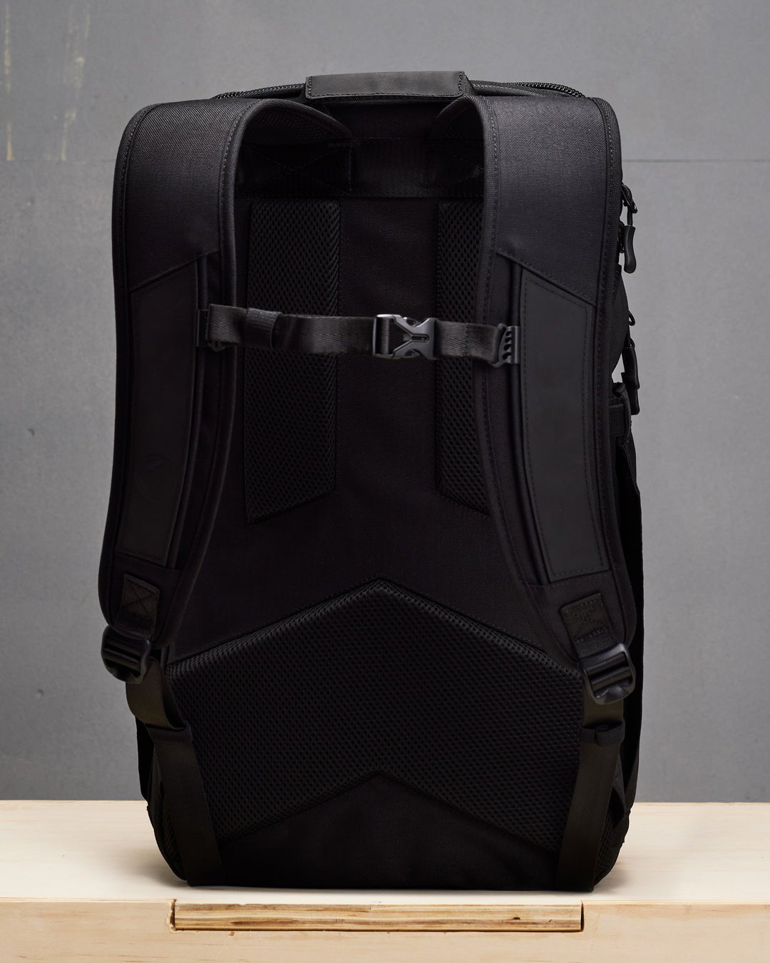 KNKG PLUS BACKPACK - Angler's Pro Tackle & Outdoors