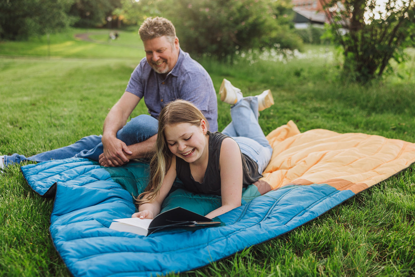 Picnic Time Aura Outdoor Puffer Blanket