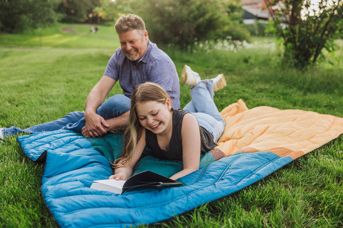 Picnic Time Aura Outdoor Puffer Blanket