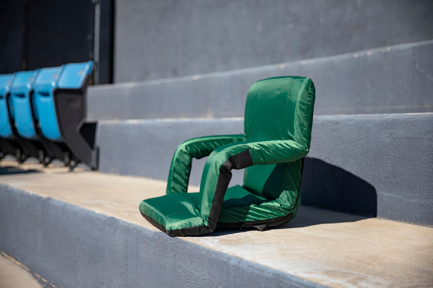 Picnic Time Ventura Portable Reclining Stadium Seat