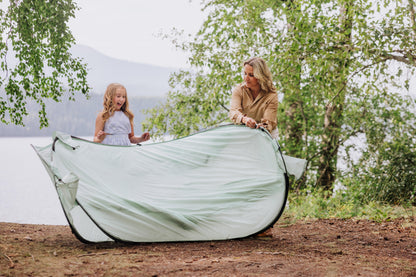 Picnic Time Manta Portable Beach Tent