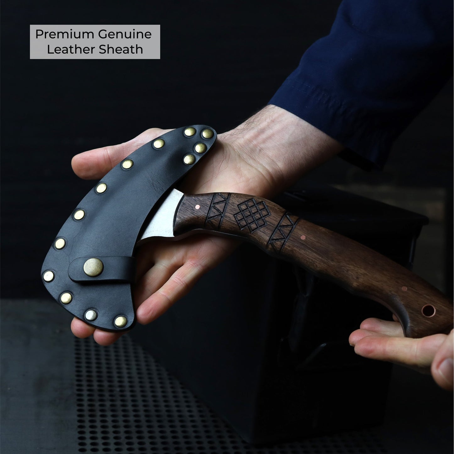 AncientSmithy Compact tomahawk "Tahu" with wooden handle