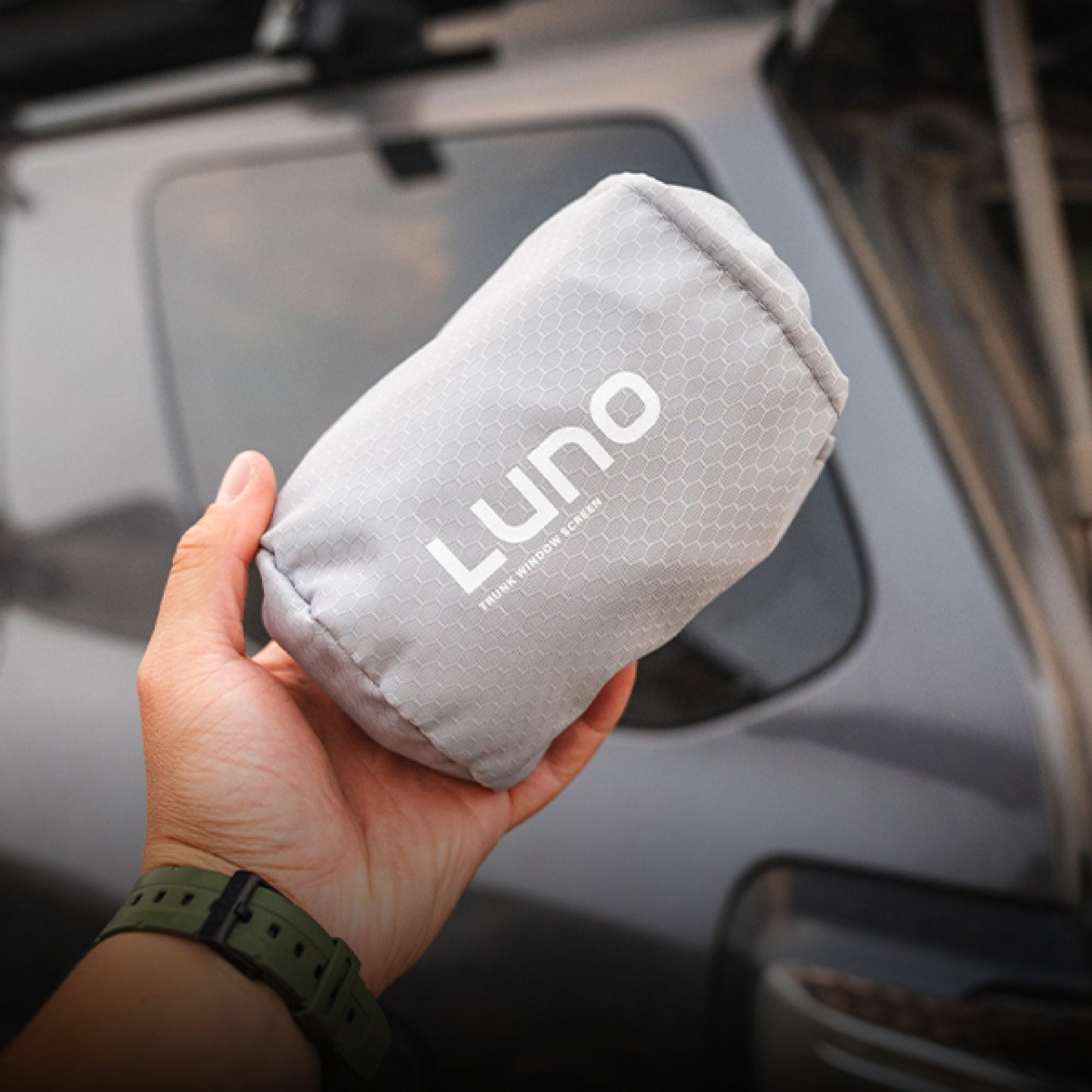 Luno 4Runner Trunk Window Screen - Angler's Pro Tackle & Outdoors