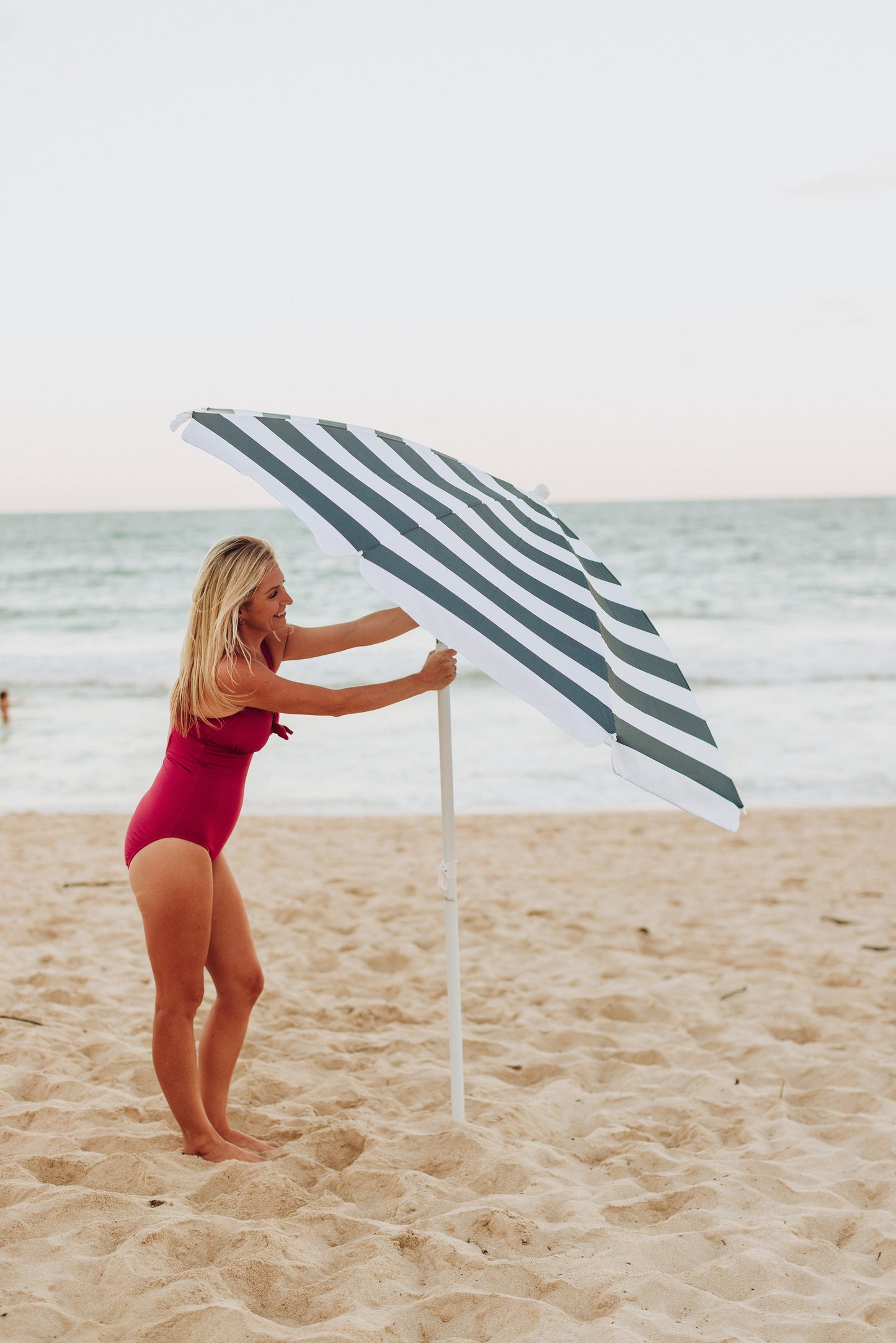 Picnic Time 5.5 Ft. Portable Beach Umbrella