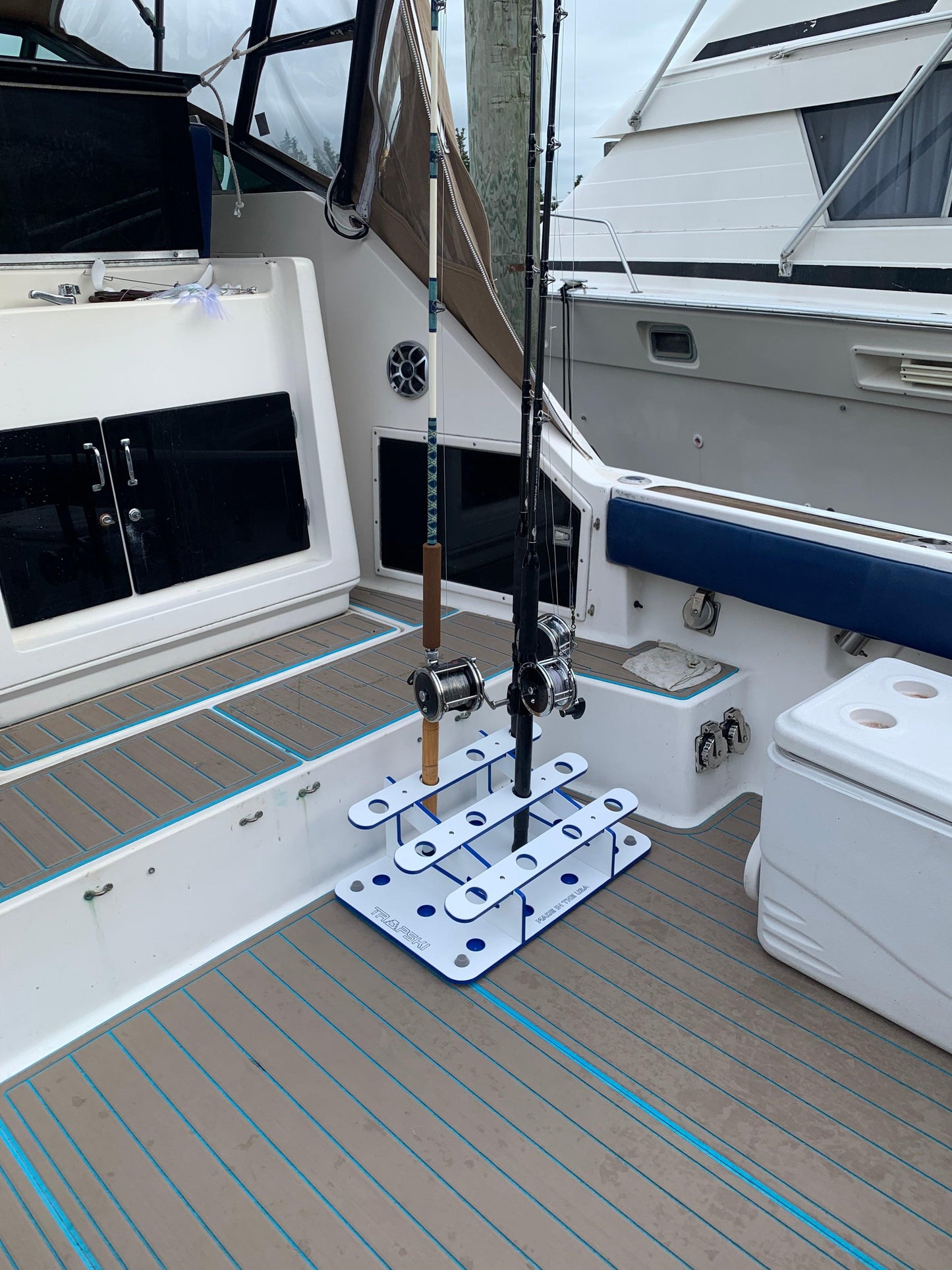 TRAPSKI Fishing Rod Holder Rack