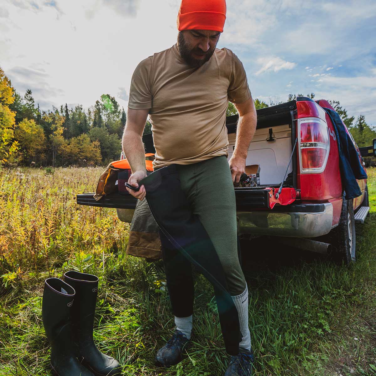 Minus33 Expedition - Chugach Men's Zip - Off 3/4 Bottoms 100% Merino Wool - Angler's Pro Tackle & Outdoors