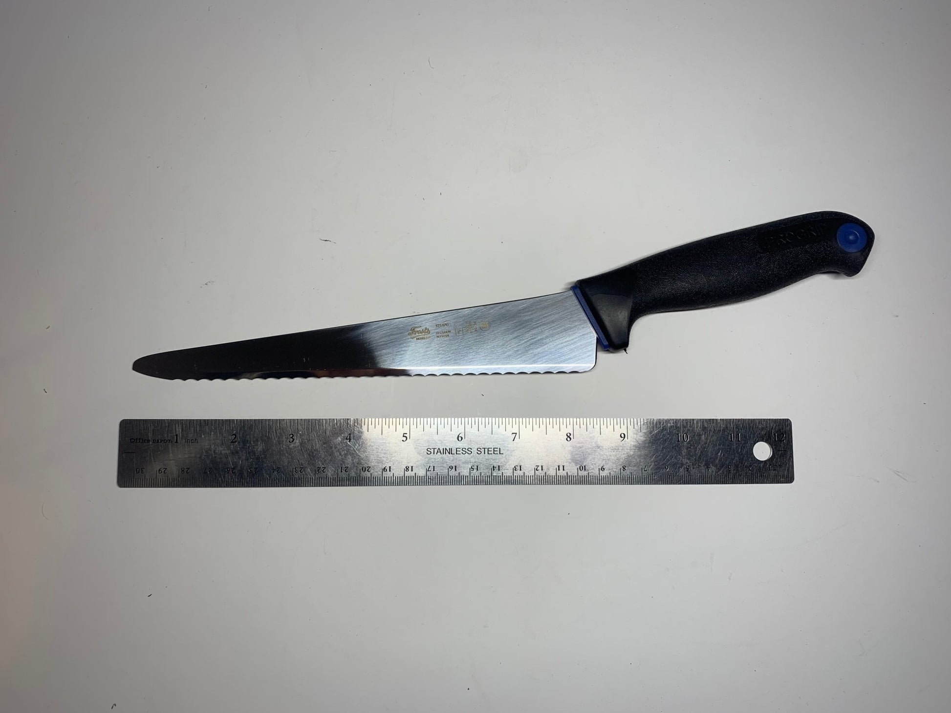 Mora/Frosts Bread knife 8in 3214 - Angler's Pro Tackle & Outdoors