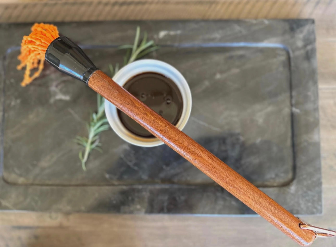 Q Sauce Outset Silicone Sauce Mop & Basting Brush