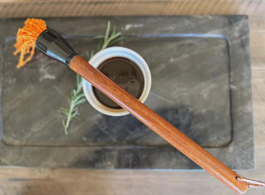 Q Sauce Outset Silicone Sauce Mop & Basting Brush