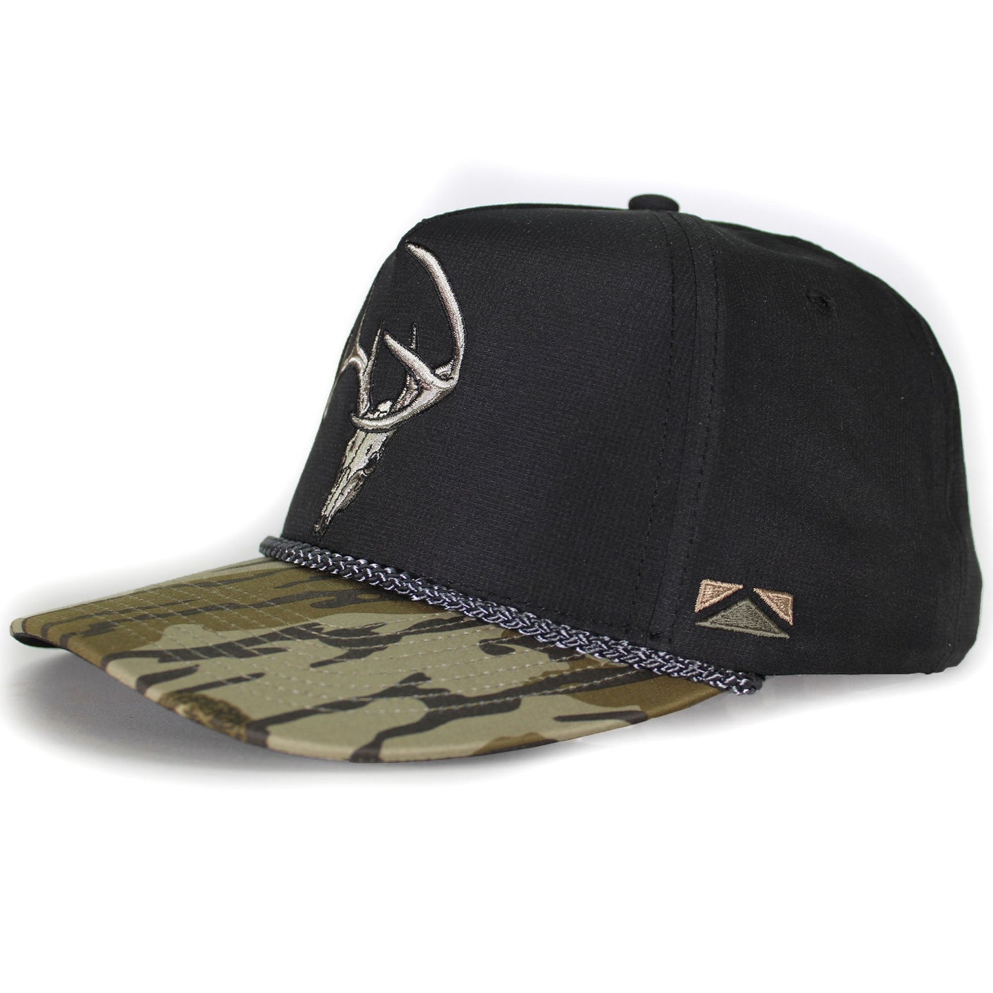 Paramount Outdoors Bottomland Deer Skull - Angler's Pro Tackle & Outdoors