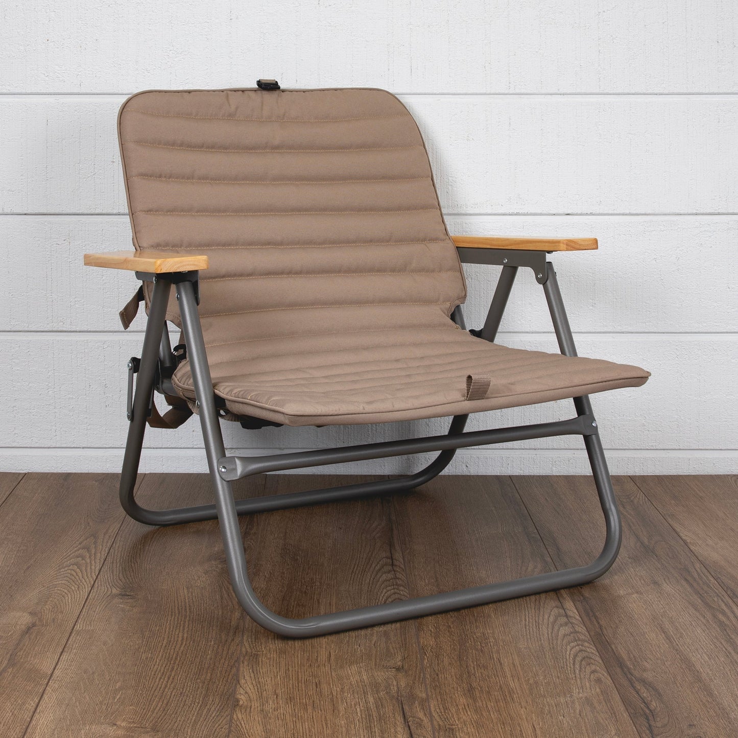 Picnic Time Descanso Padded Beach Chair - Angler's Pro Tackle & Outdoors