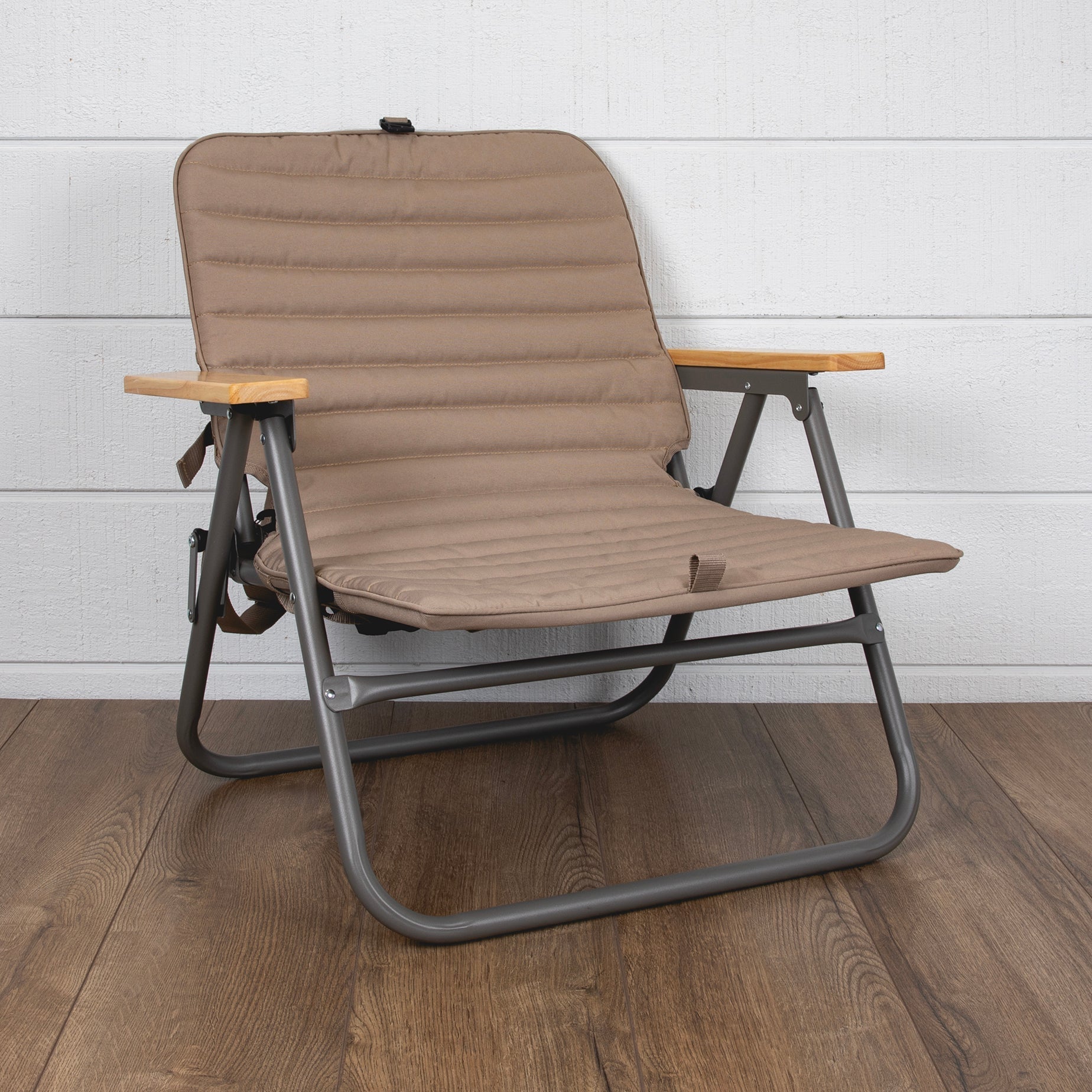 Picnic Time Descanso Padded Beach Chair - Angler's Pro Tackle & Outdoors